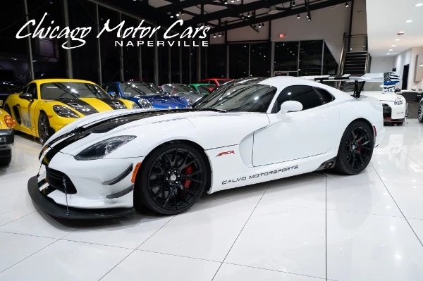2016 Dodge Viper ACR Extreme photographed at Chicago Motor Cars