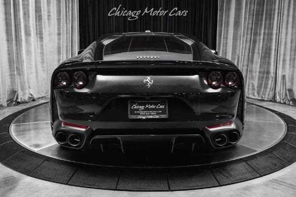 2019 Ferrari 812 Superfast, 4/30