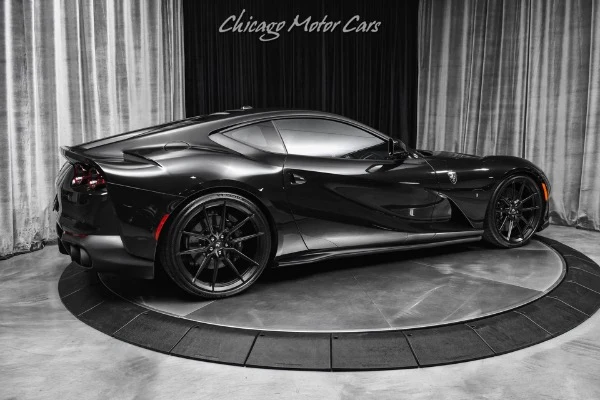 2019 Ferrari 812 Superfast, 5/30