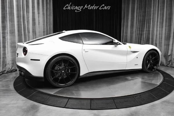 2014 Ferrari F12berlinetta, 7/30