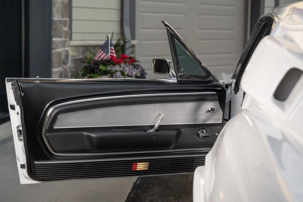 1967 Ford Mustang Fastback, 16/30