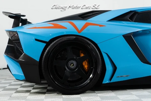 2017 Lamborghini Aventador SV, 10/30