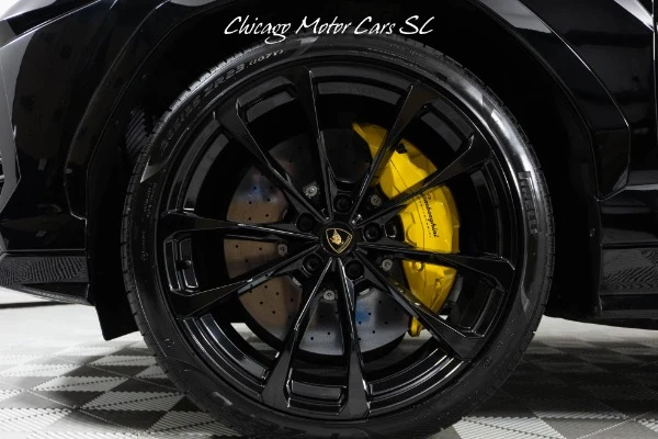2021 Lamborghini Urus, 4/29