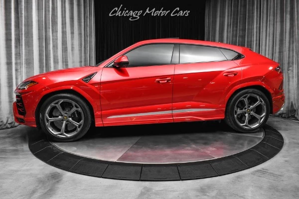 2021 Lamborghini Urus, 2/30