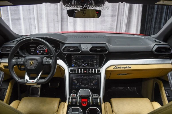 2021 Lamborghini Urus, 22/30