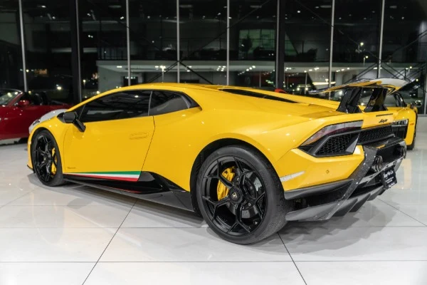 2018 Lamborghini Huracán Performante, 2/30