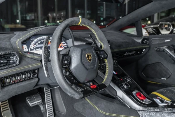 2018 Lamborghini Huracán Performante, 8/30
