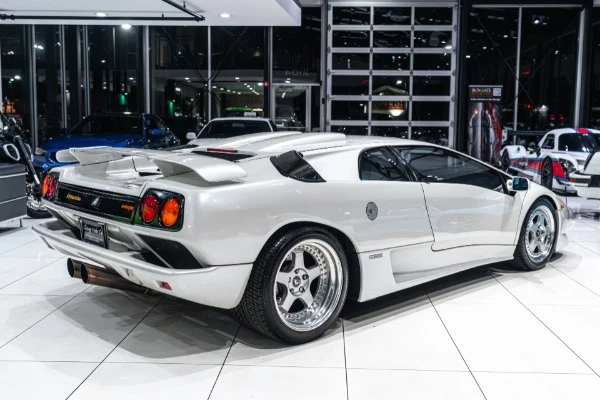 1992 Lamborghini Diablo, 5/30