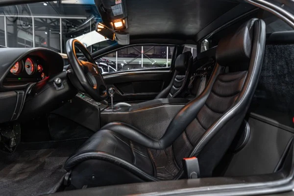 1992 Lamborghini Diablo, 22/30