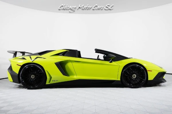 2016 Lamborghini Aventador SV Roadster, 4/29