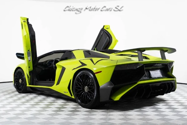 2016 Lamborghini Aventador SV Roadster, 17/29