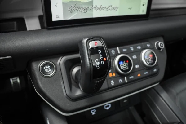 2023 Land Rover Defender 110 (L663), 17/30