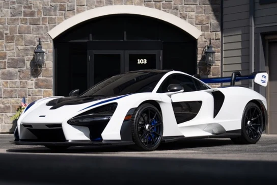 2019 McLaren Senna photographed at Chicago Motor Cars
