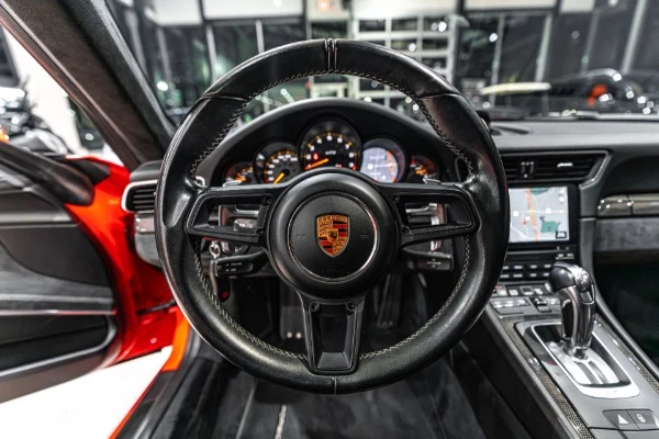 2018 Porsche 911 (991.2) GT3, 8/30