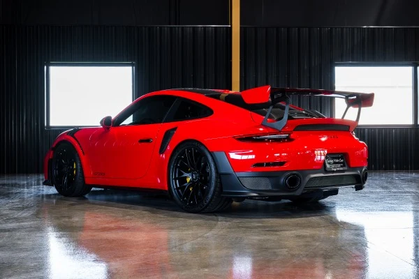 2018 Porsche 911 GT2 RS (991.2), 6/29