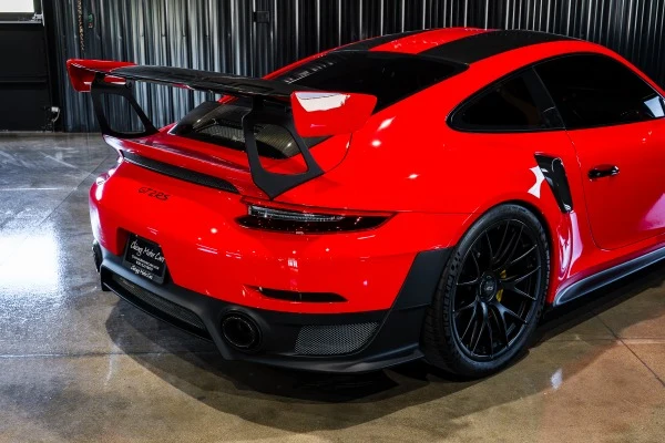 2018 Porsche 911 GT2 RS (991.2), 9/29