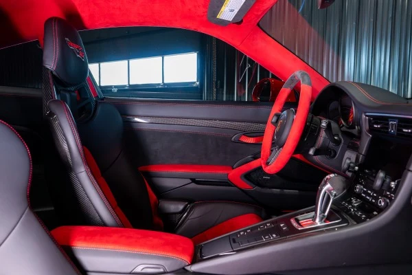 2018 Porsche 911 GT2 RS (991.2), 27/29