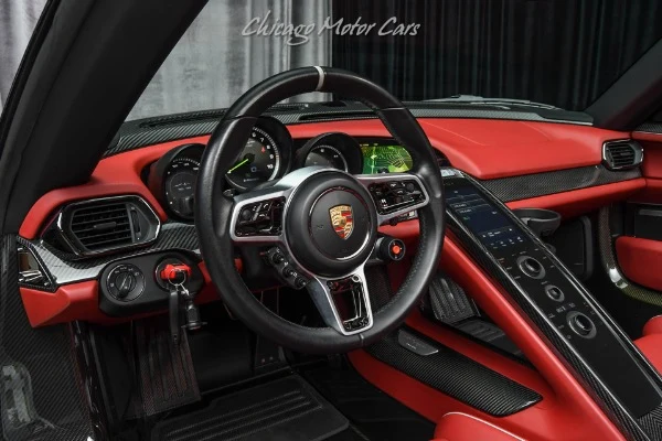 2015 Porsche 918 Spyder, 8/30