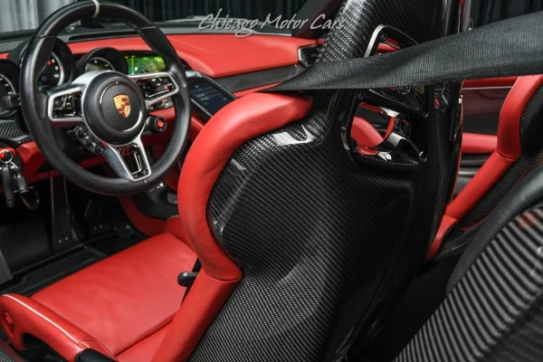 2015 Porsche 918 Spyder, 19/30