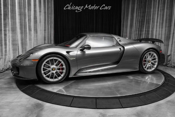 2015 Porsche 918 Spyder, 29/30