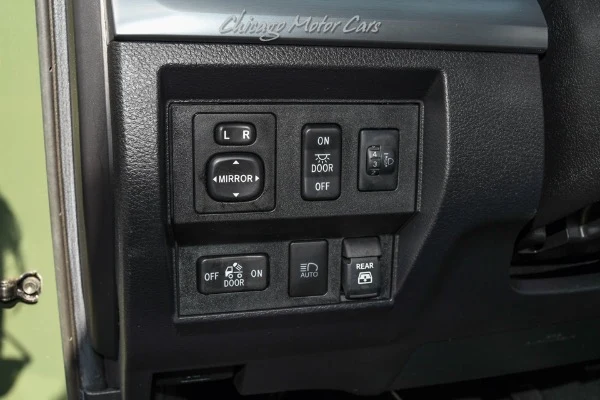 2020 Toyota Tundra, 10/30