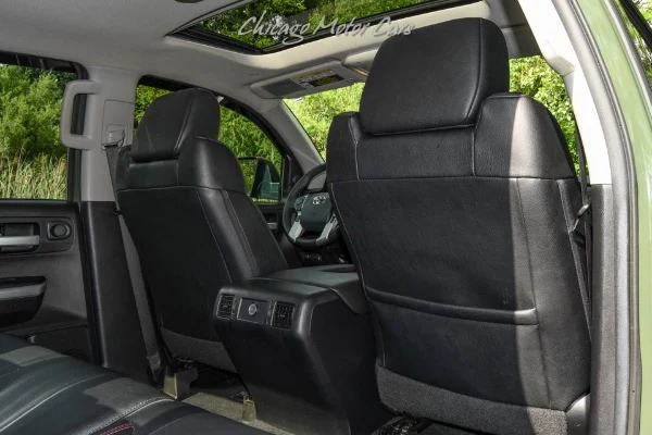 2020 Toyota Tundra, 25/30