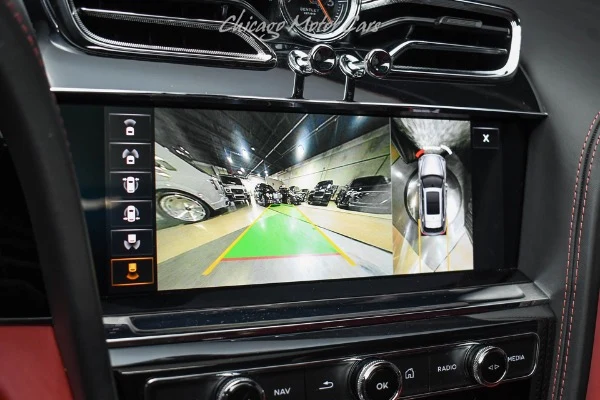 2023 Bentley Bentayga V8, 16/30