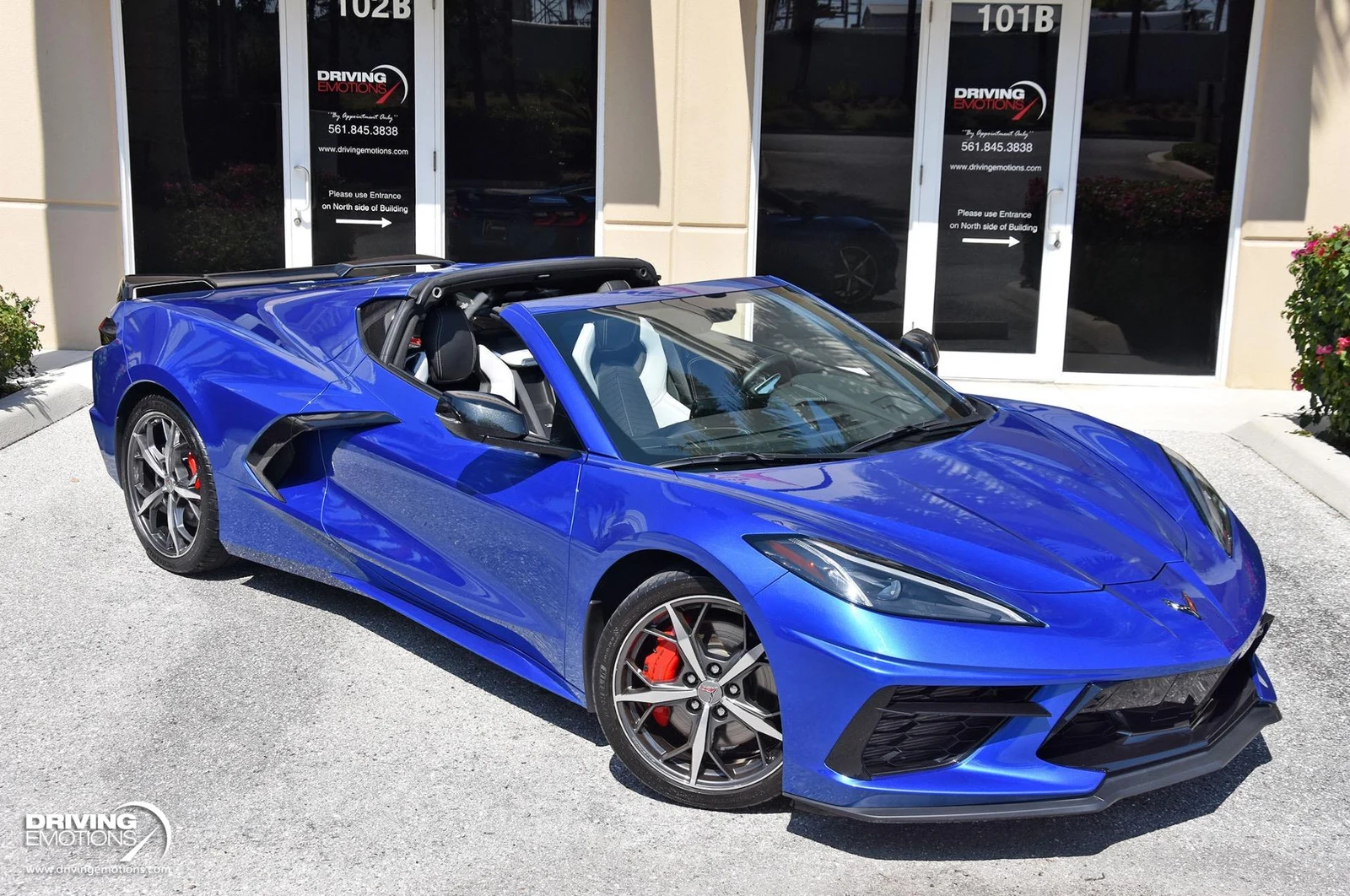 2020 Chevrolet Corvette Stingray 3LT (C8), 2/20
