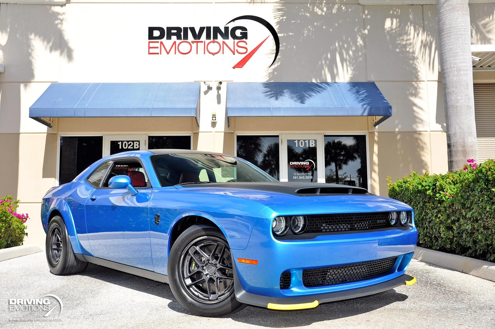 Dodge Challenger SRT Demon 170 · B5 Blue Pearl Coat · Driving Emotions