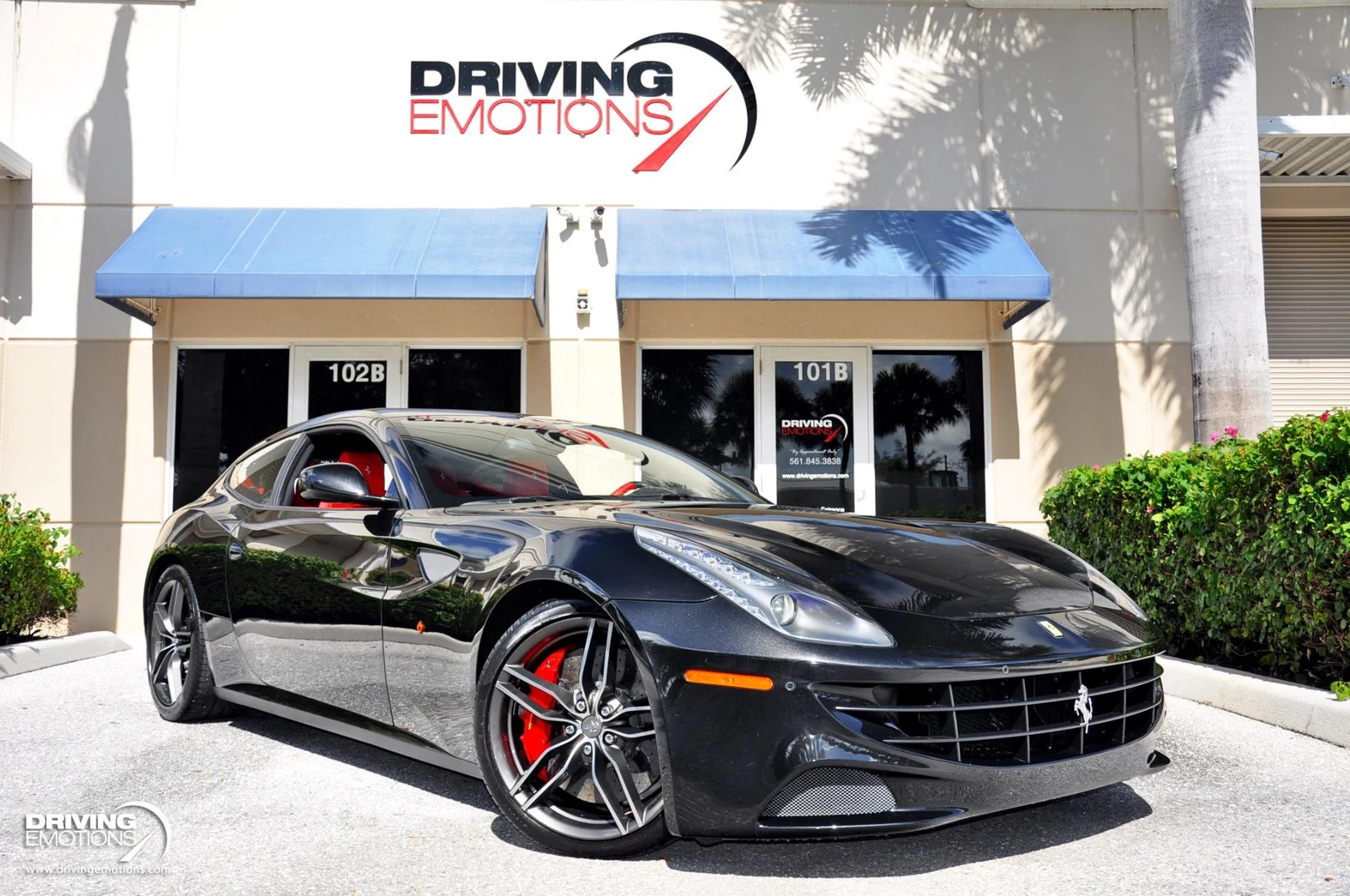 Ferrari FF · Nero Daytona Metallic · Driving Emotions