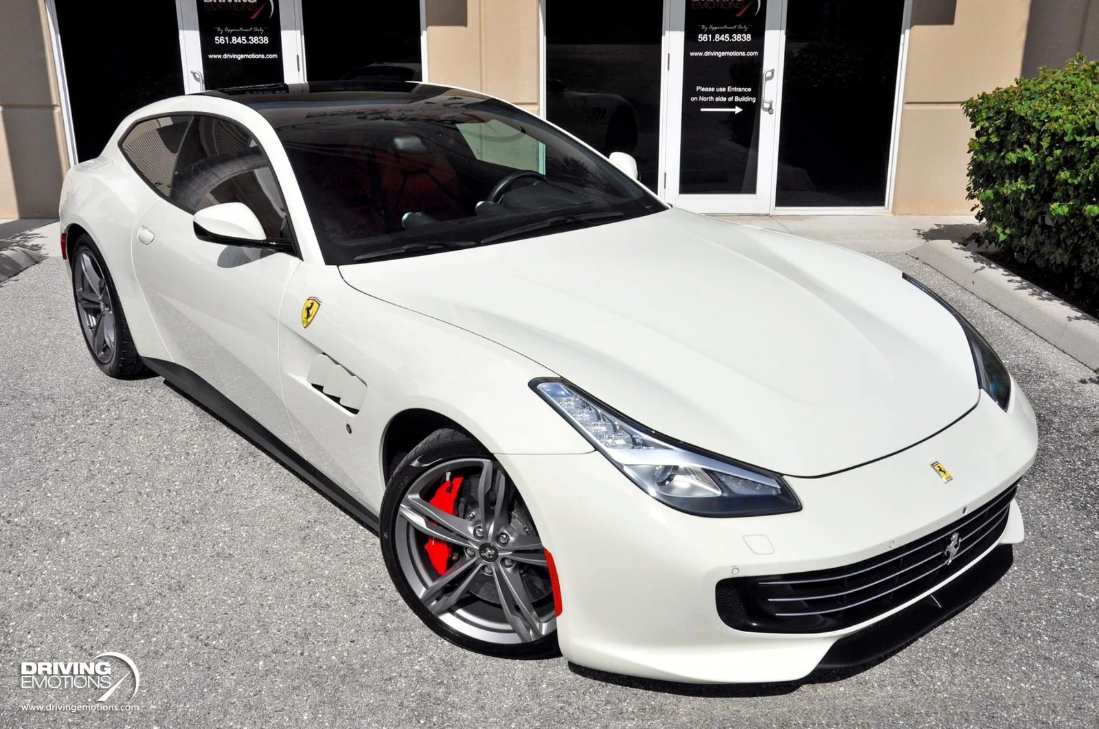 2017 Ferrari GTC4Lusso V12, 2/20