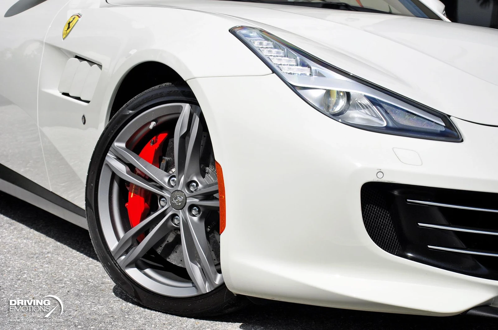 2017 Ferrari GTC4Lusso V12, 5/20
