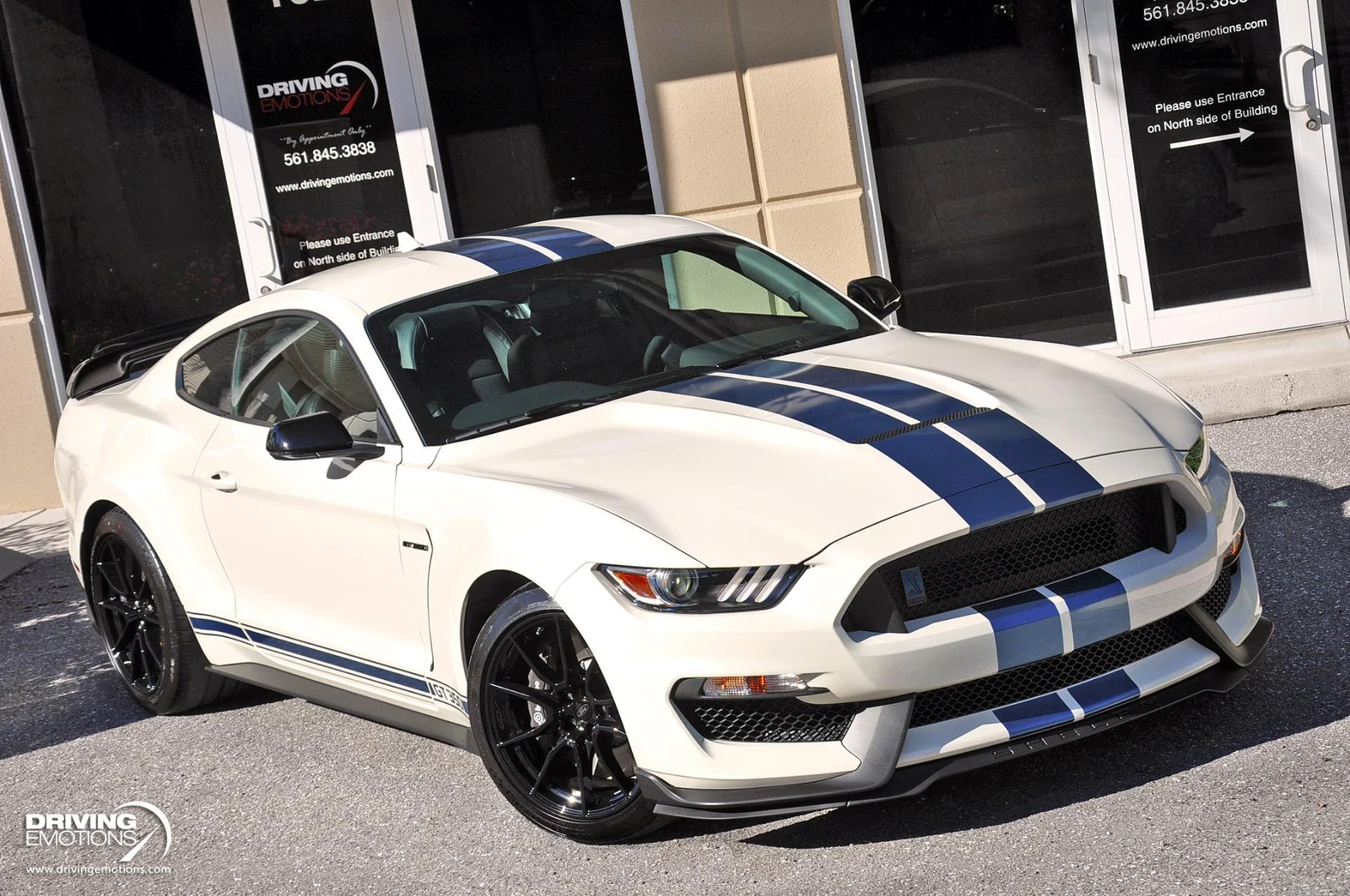 2020 Ford Mustang Shelby GT350 Heritage Edition, 3/20