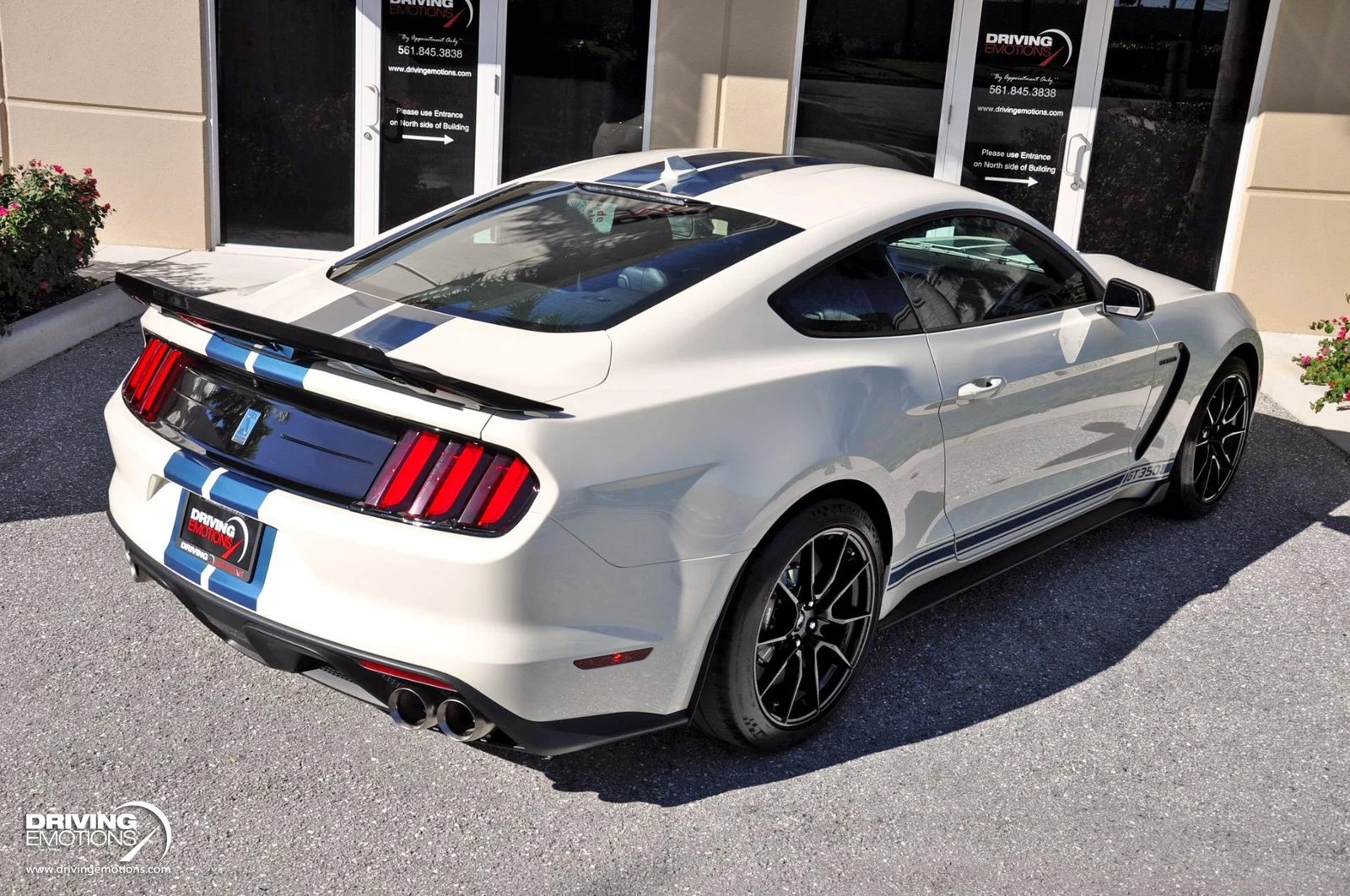 2020 Ford Mustang Shelby GT350 Heritage Edition, 18/20
