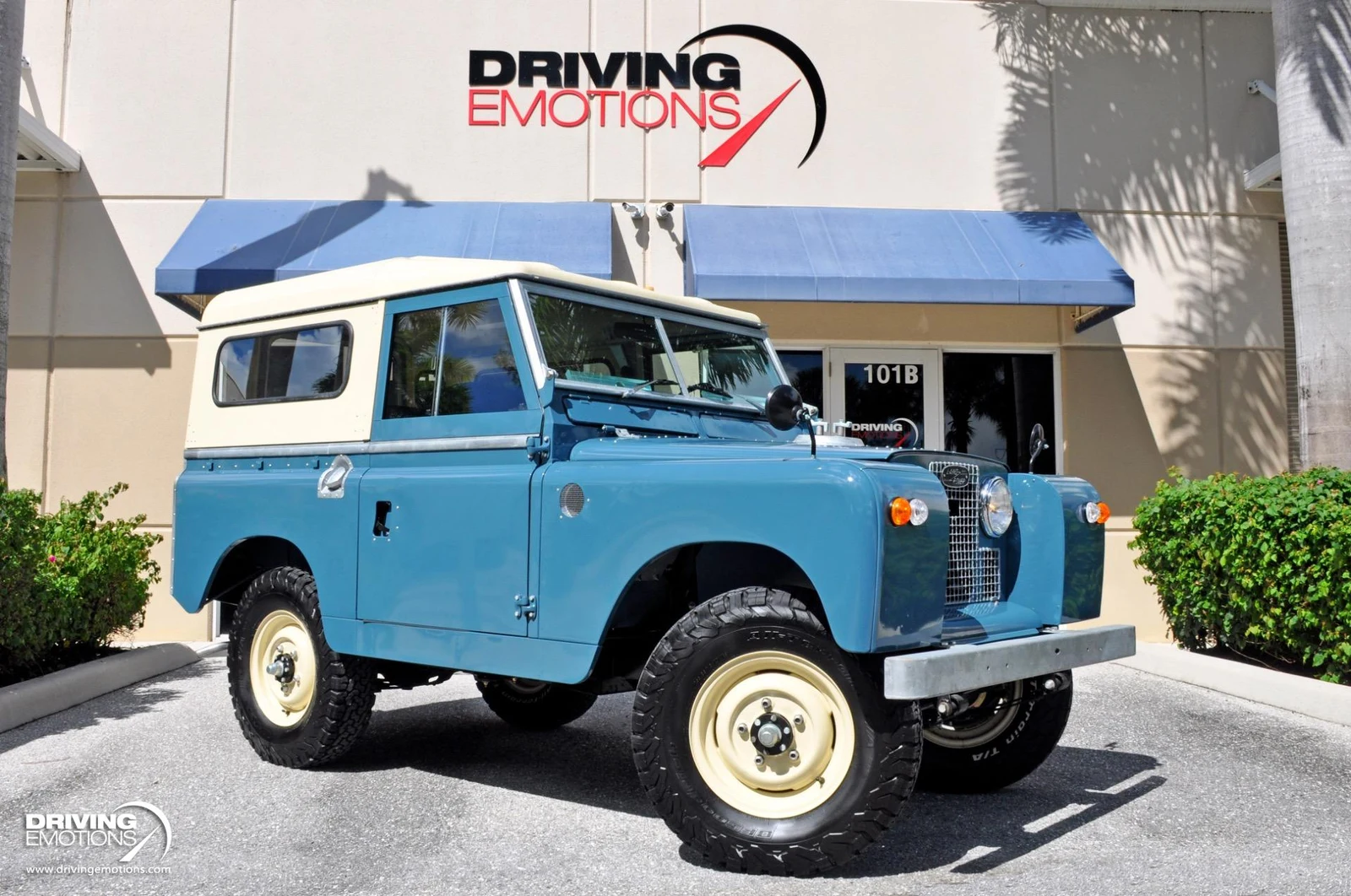 Land Rover Series IIA 88 · blue · Driving Emotions