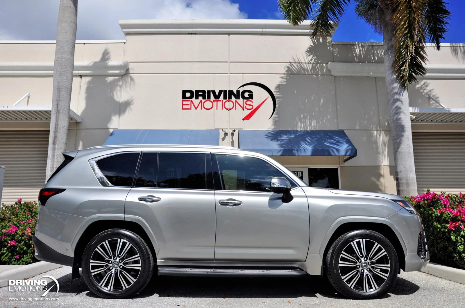2026 Lexus LX 700h Luxury, 11/20