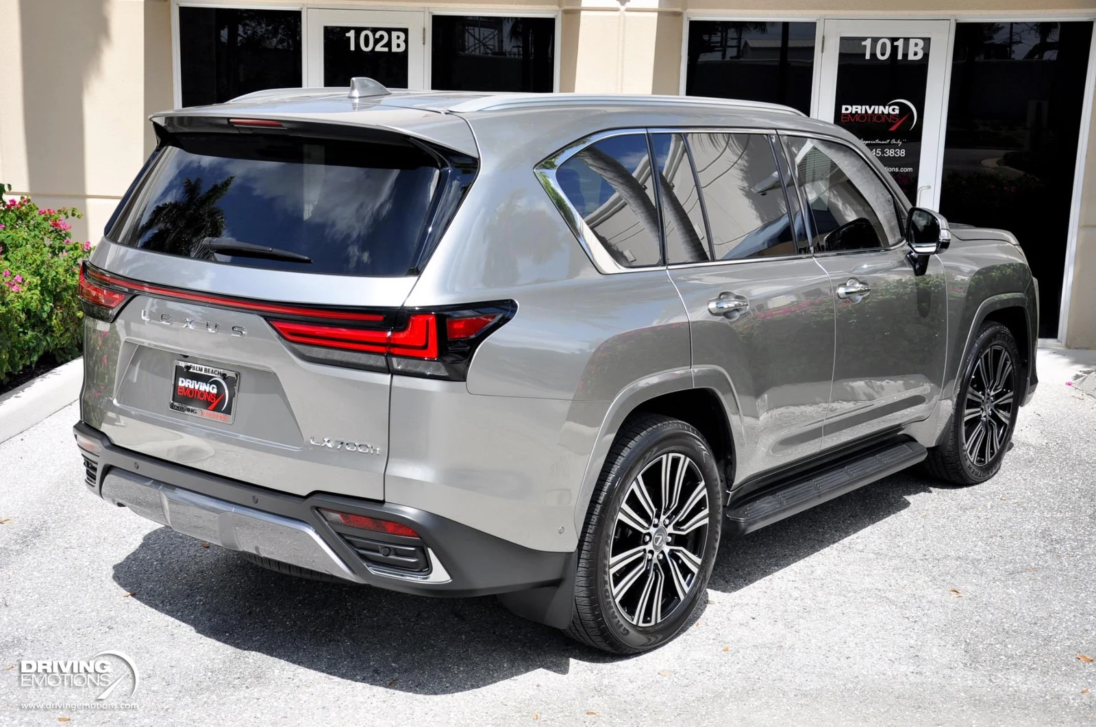 2026 Lexus LX 700h Luxury, 20/20