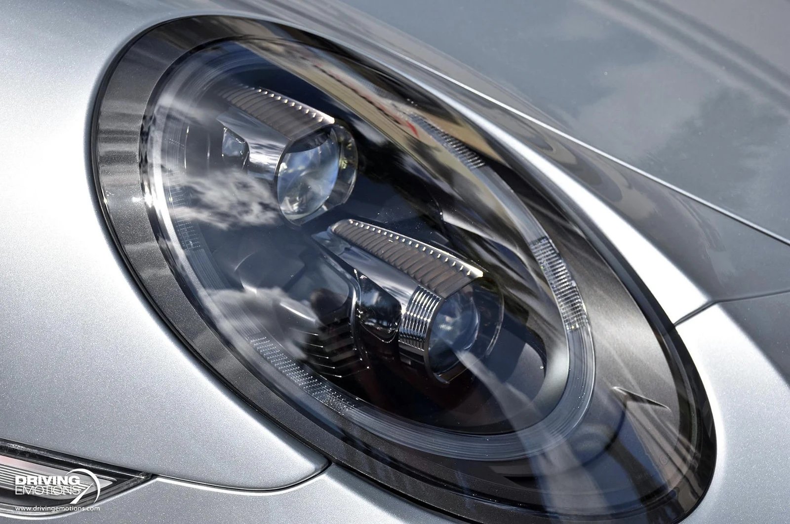2018 Porsche 911 (991.2) Turbo S Cabriolet, 9/20