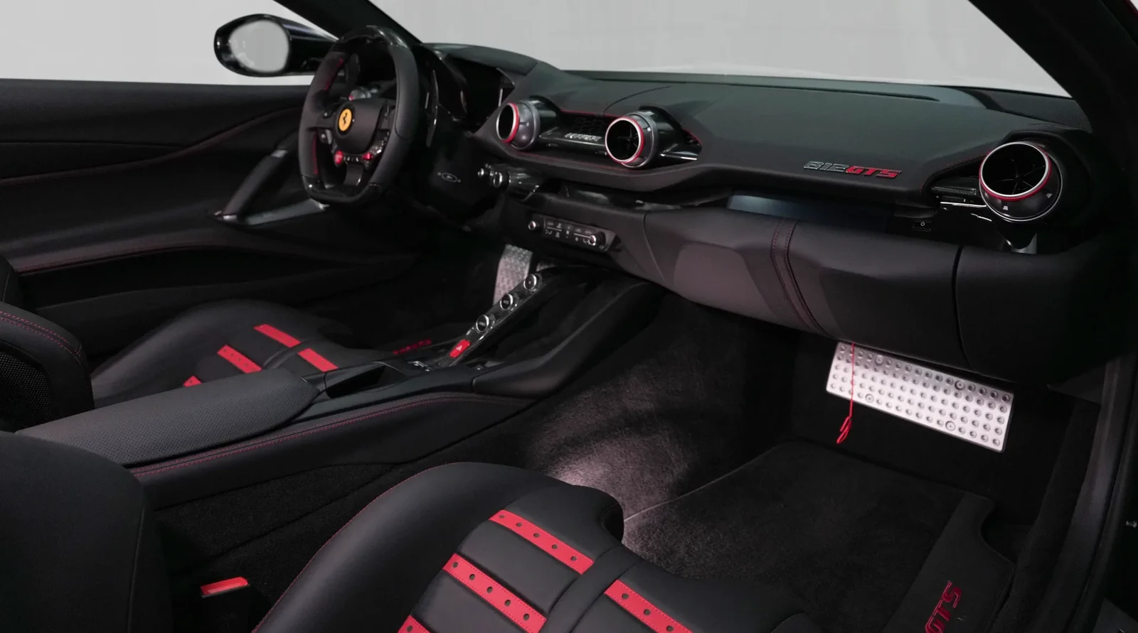 2023 Ferrari 812 GTS 8XX by Onyx Concept interior, Black & Rosso red