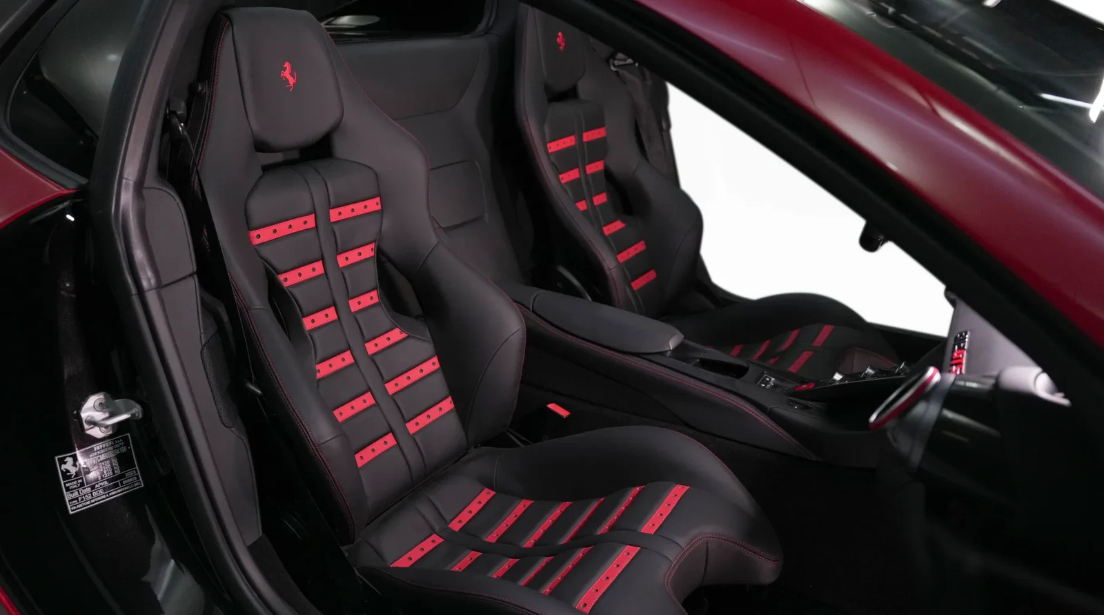 2023 Ferrari 812 GTS 8XX by Onyx Concept interior, seats, Black & Rosso red