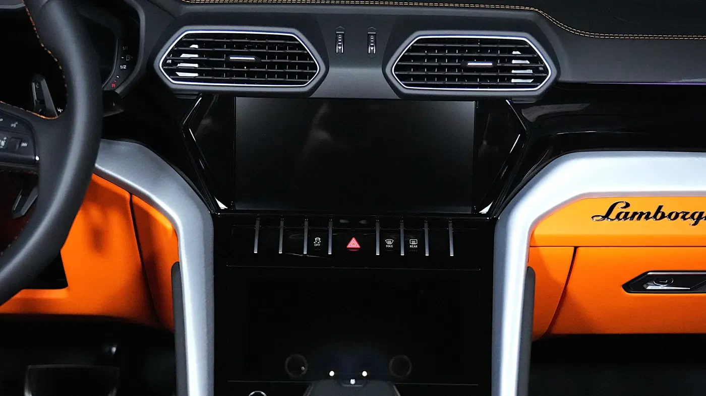 2023 Lamborghini Urus Novitec ESTESO interior, Nera (Black) & Anracio Dryope (Orange)