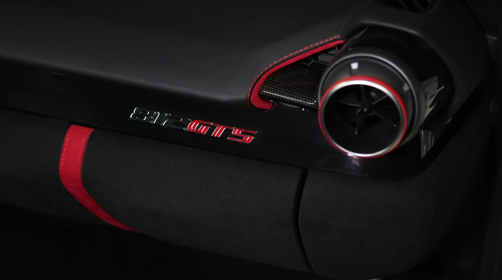 2022 Ferrari 812 GTS interior, Black
