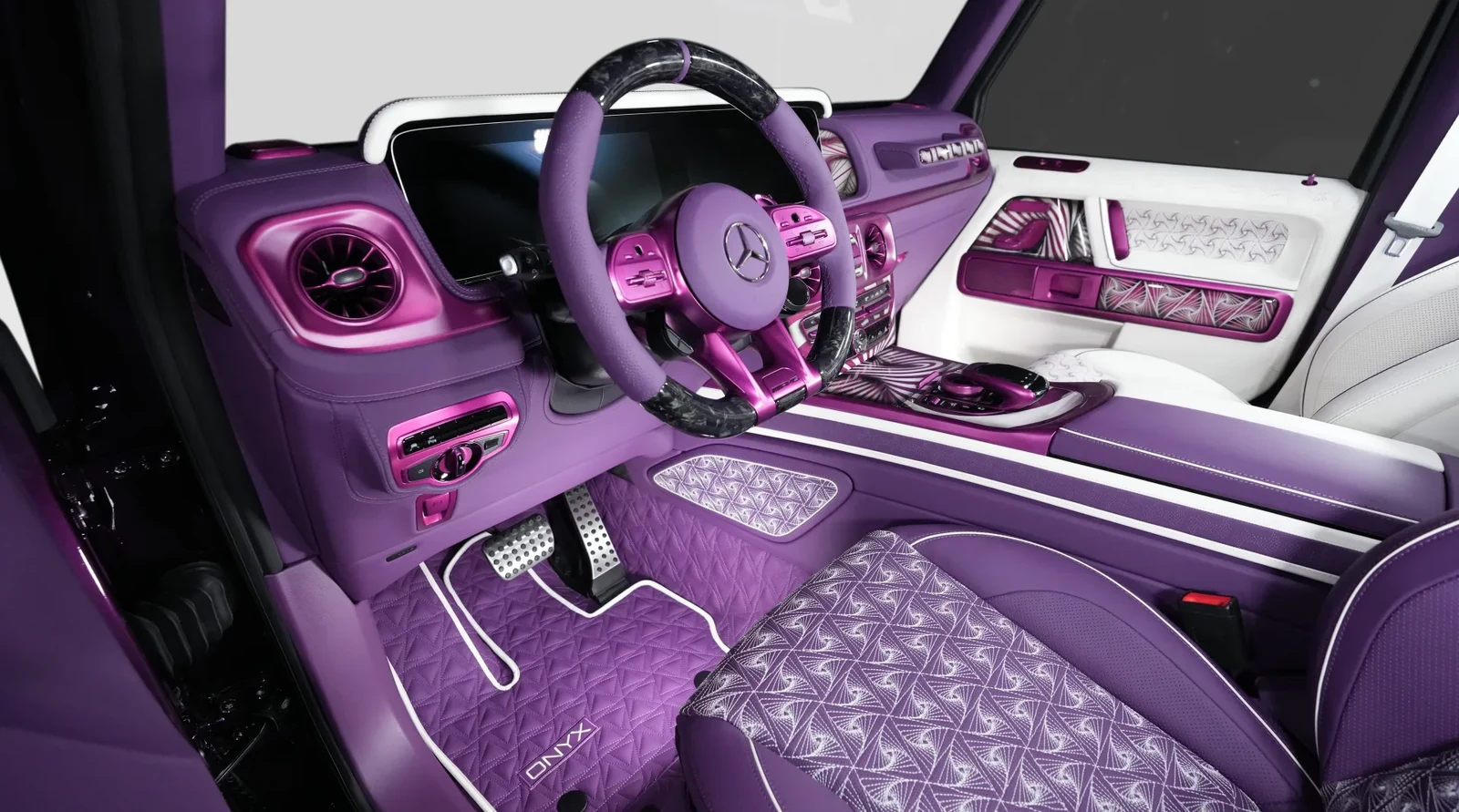 2024 Mercedes-Benz G-Class G9X Onyx Concept Mirage Edition interior, Purple and White
