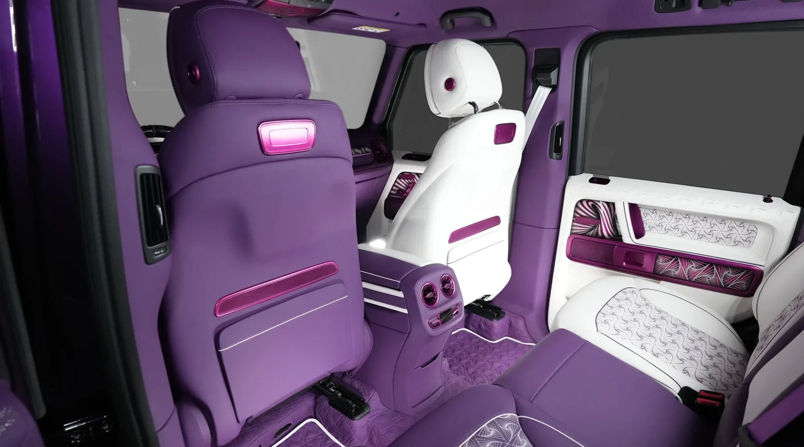 2024 Mercedes-Benz G-Class G9X Onyx Concept Mirage Edition interior, seats, Purple and White