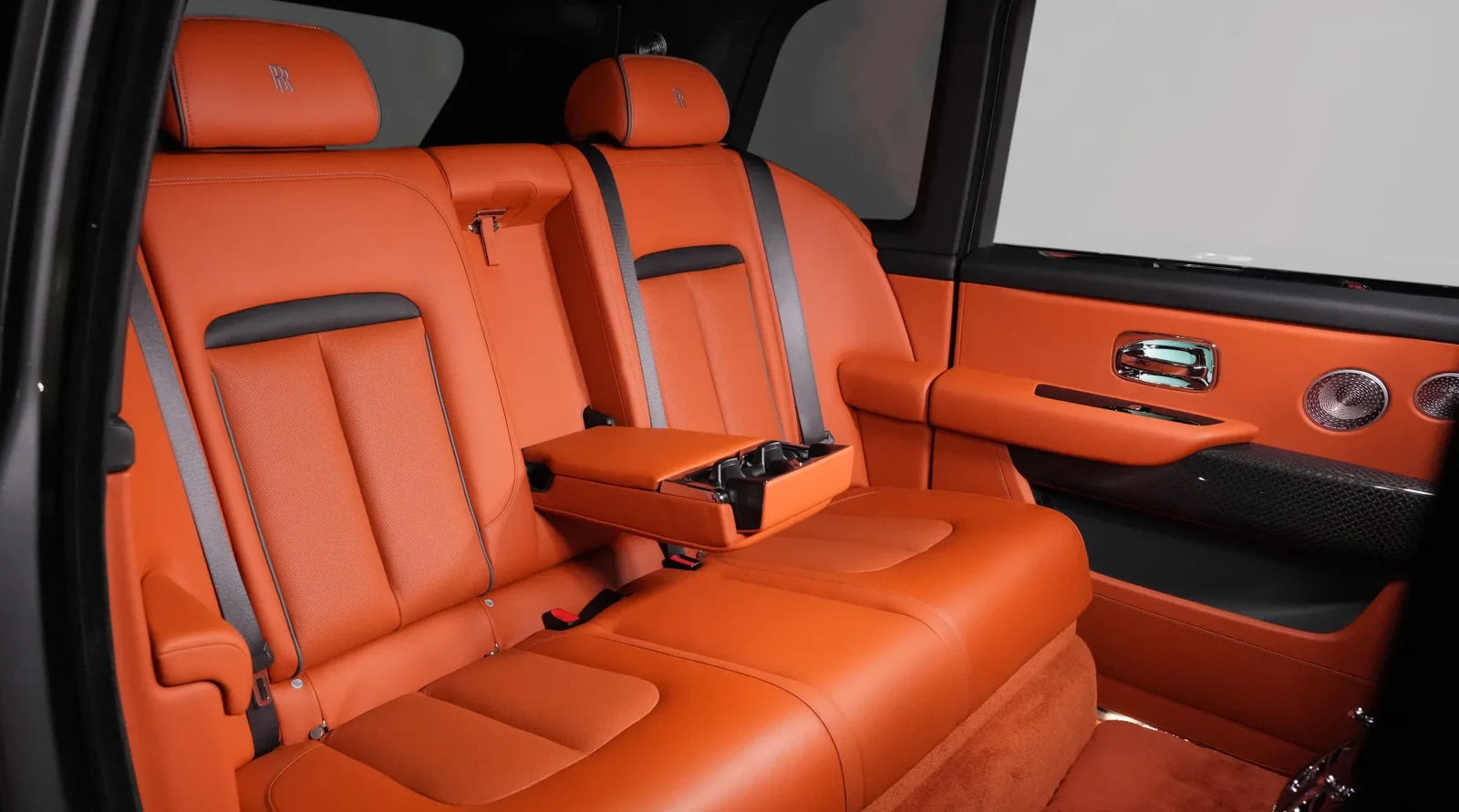 2023 Rolls-Royce Cullinan Black Badge by Onyx Concept interior, seats, Armagnac Orange