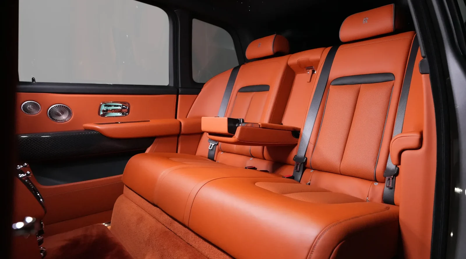 2023 Rolls-Royce Cullinan Black Badge by Onyx Concept interior, seats, Armagnac Orange
