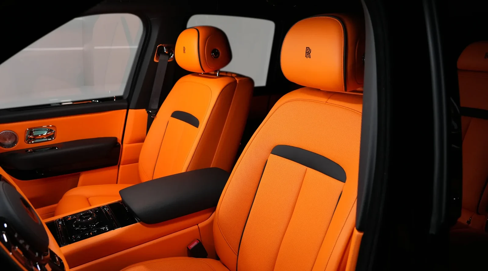 2024 Rolls-Royce Cullinan by Onyx Concept interior, seats, Orange