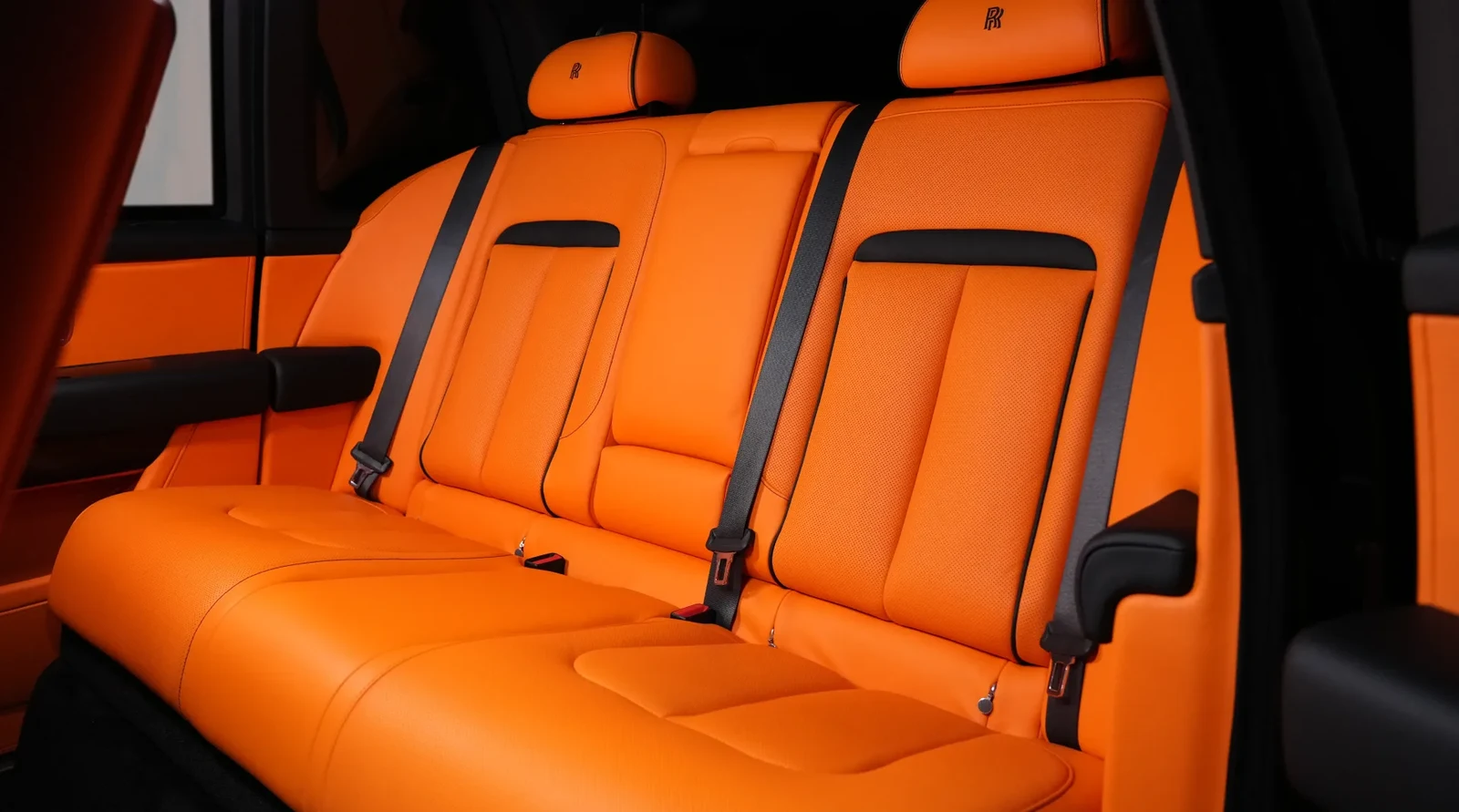 2024 Rolls-Royce Cullinan by Onyx Concept interior, seats, Orange