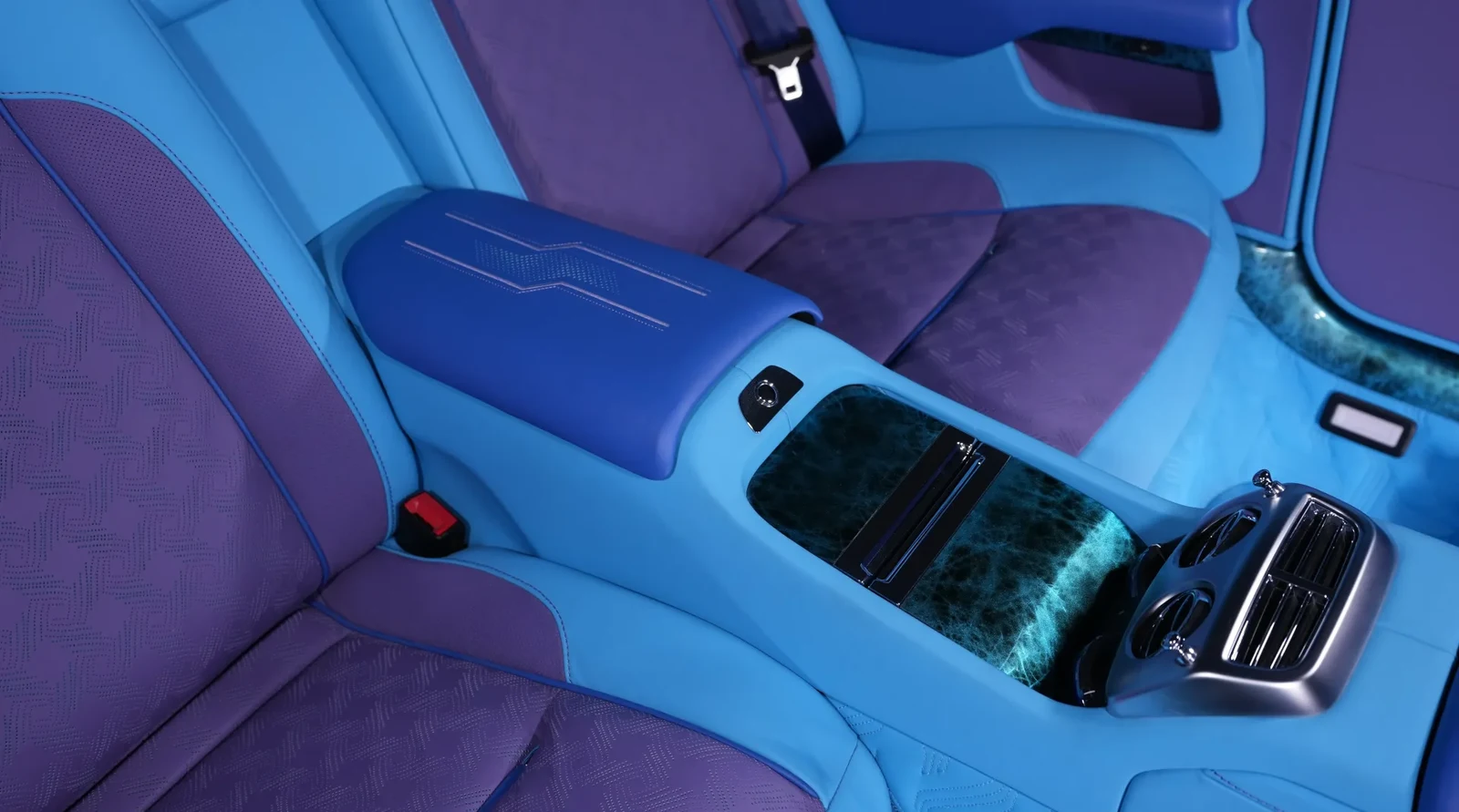 2020 Rolls-Royce Dawn by Onyx Concept interior, seats, Blue & Purple