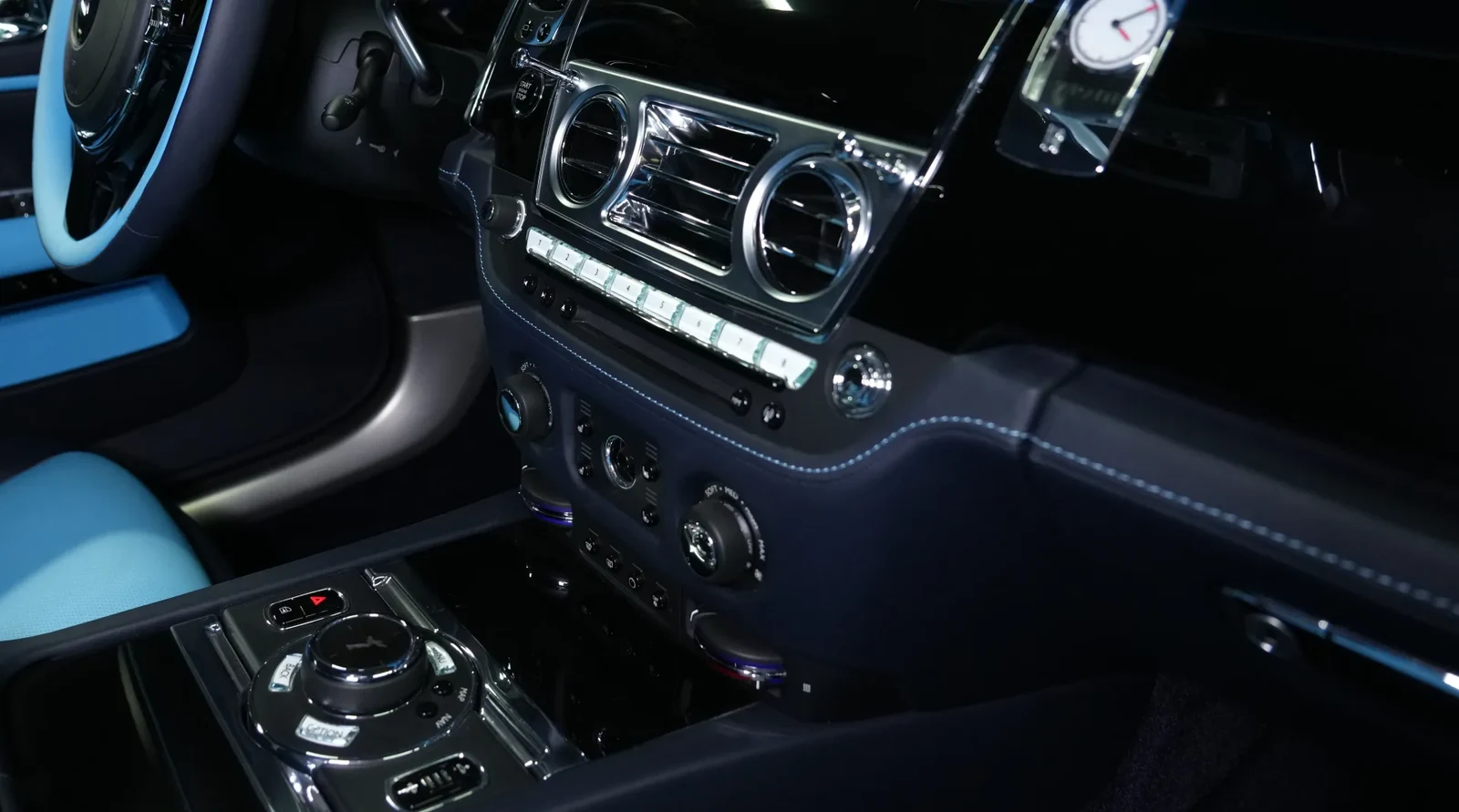 2020 Rolls-Royce Wraith by Onyx Concept interior, Navy & Electric Blue
